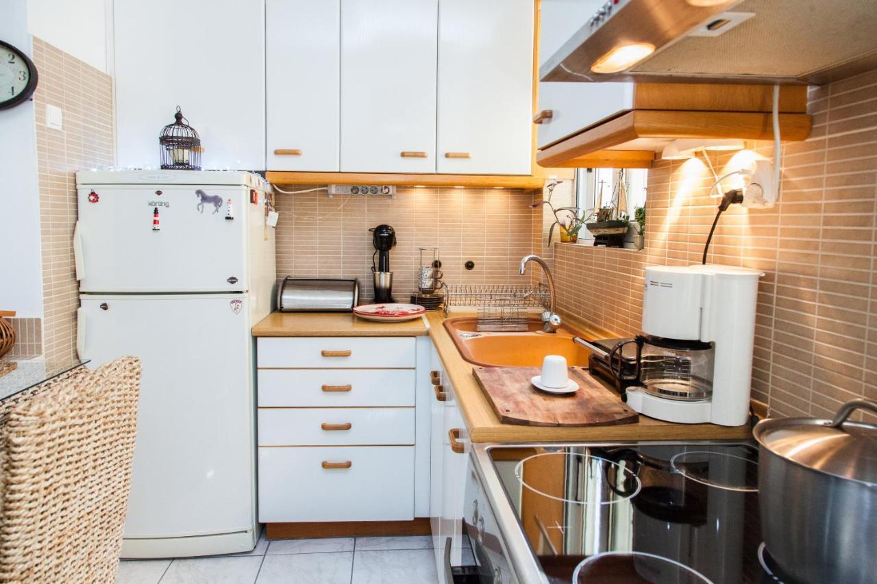 Amazing Apartment With View! Пирей Экстерьер фото